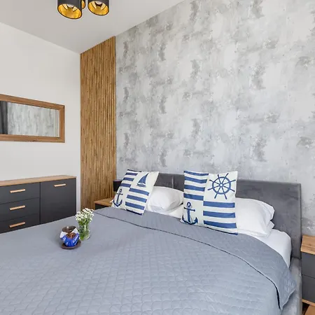 Apartmán Nadmorski Z Parkingiem By Rent Like *